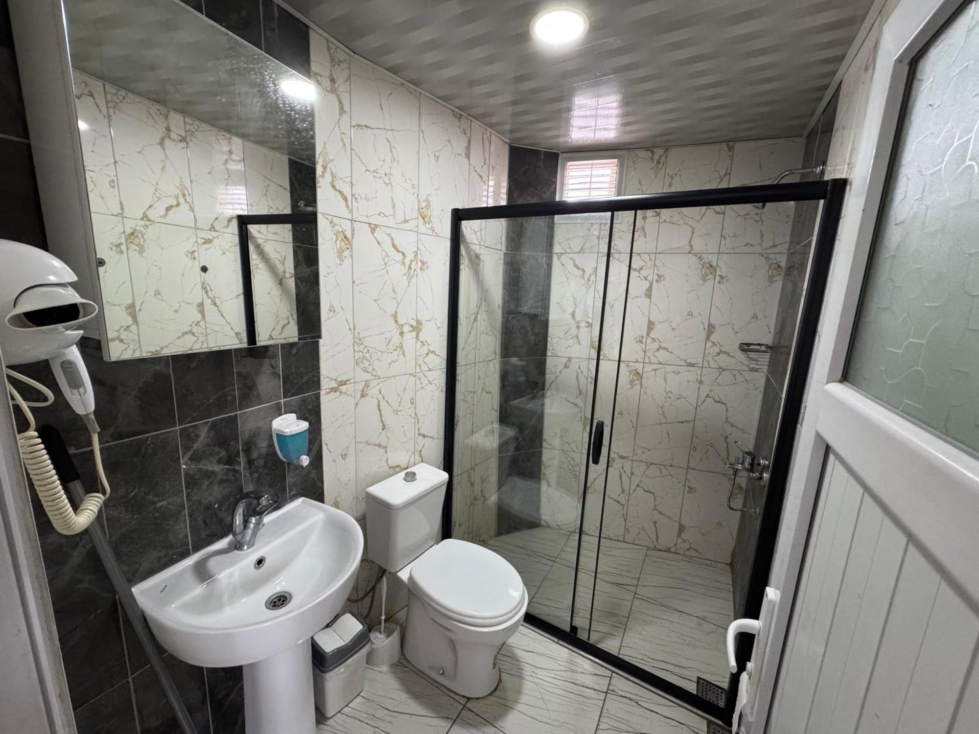 Ersoy Ege Apart Otel Antalya Exterior foto